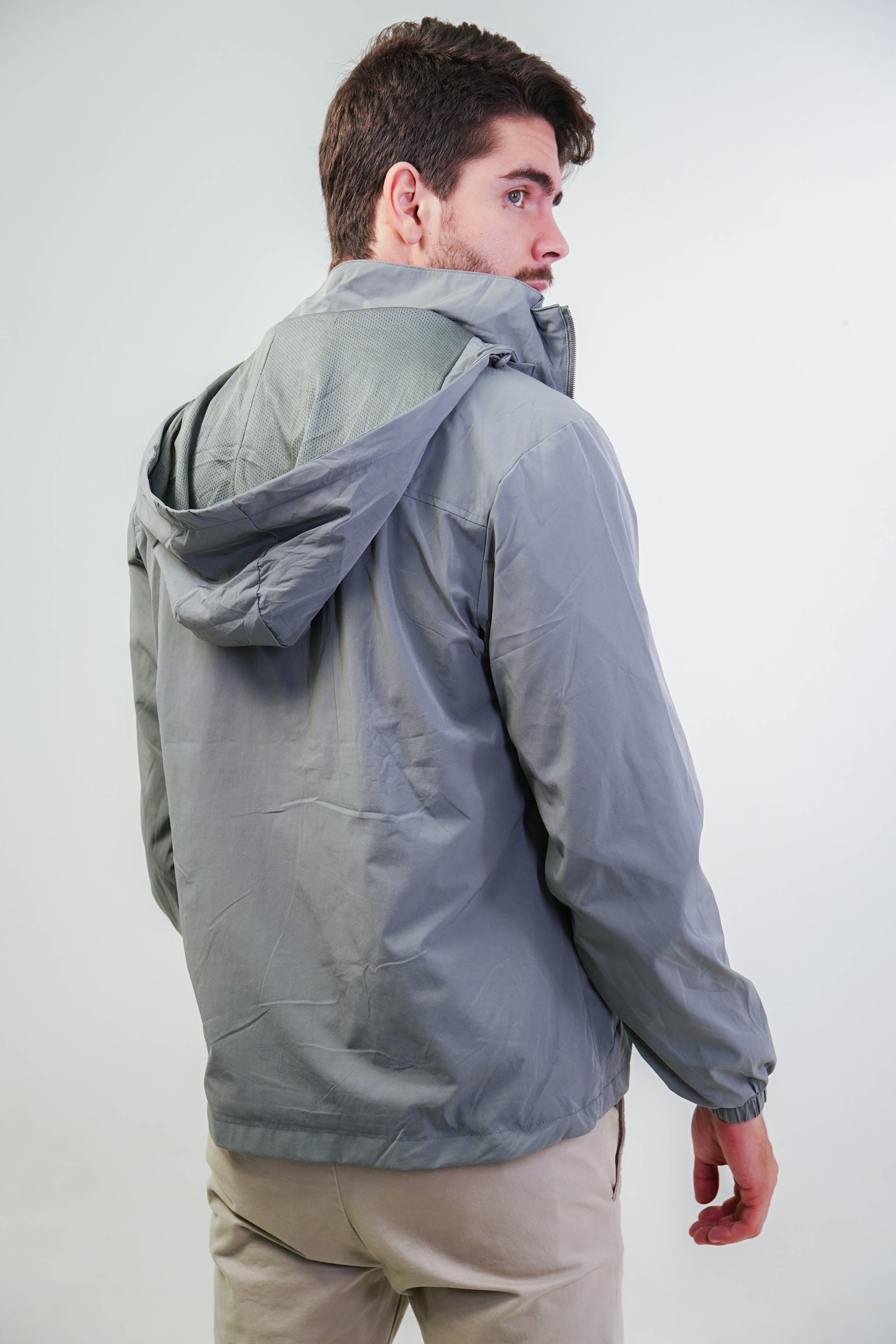 JAQUETA ESSENTIAL CASACO CORTA VENTO