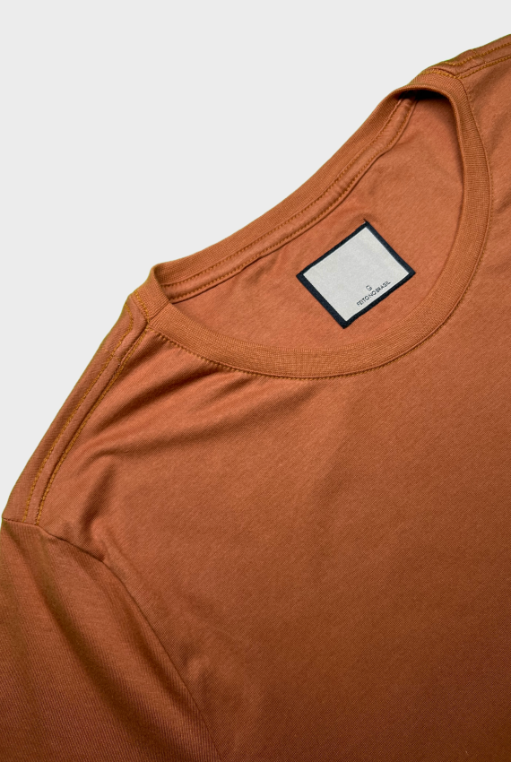 CAMISETA BÁSICA GOLA REDONDA - MODA