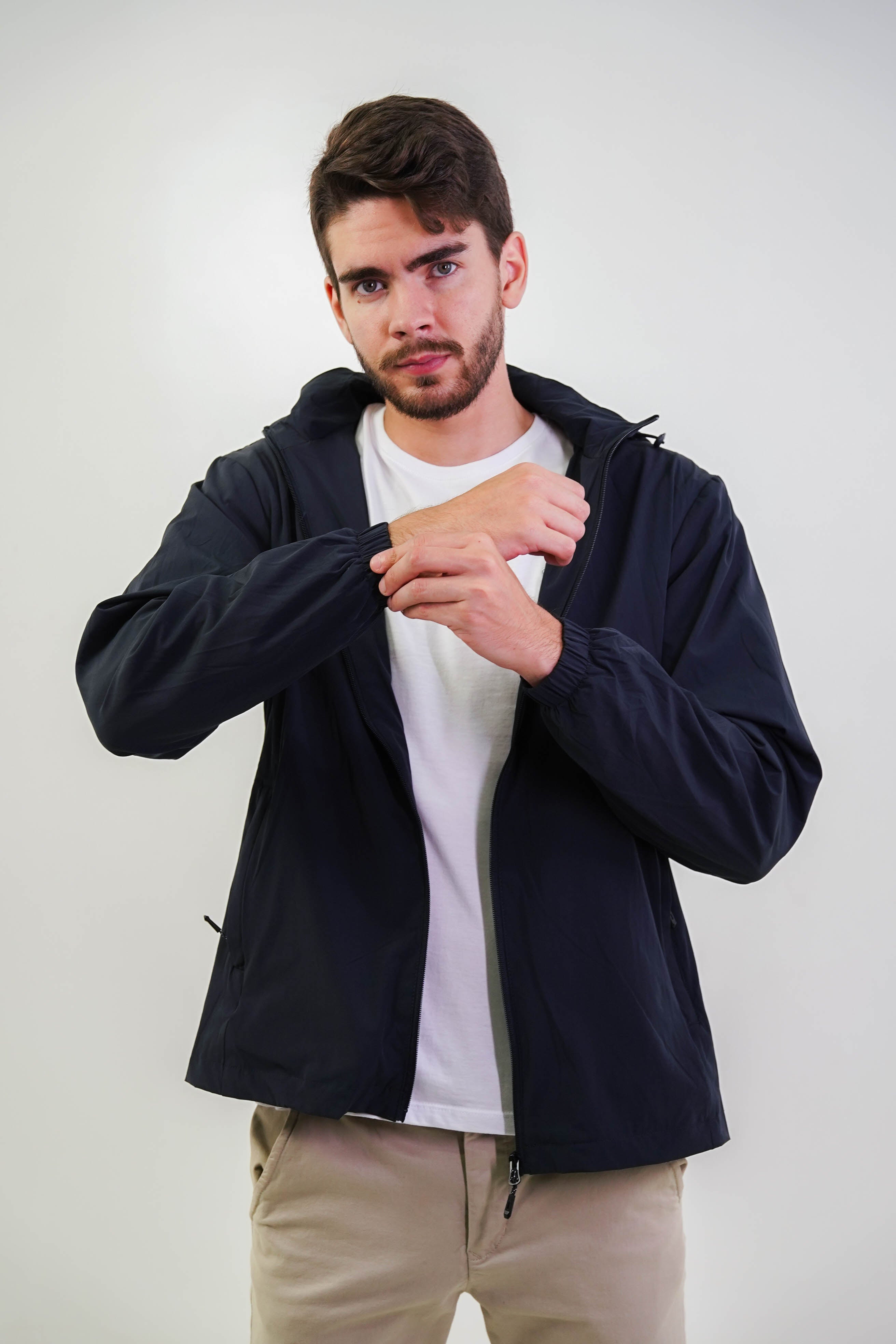 JAQUETA ESSENTIAL CASACO CORTA VENTO