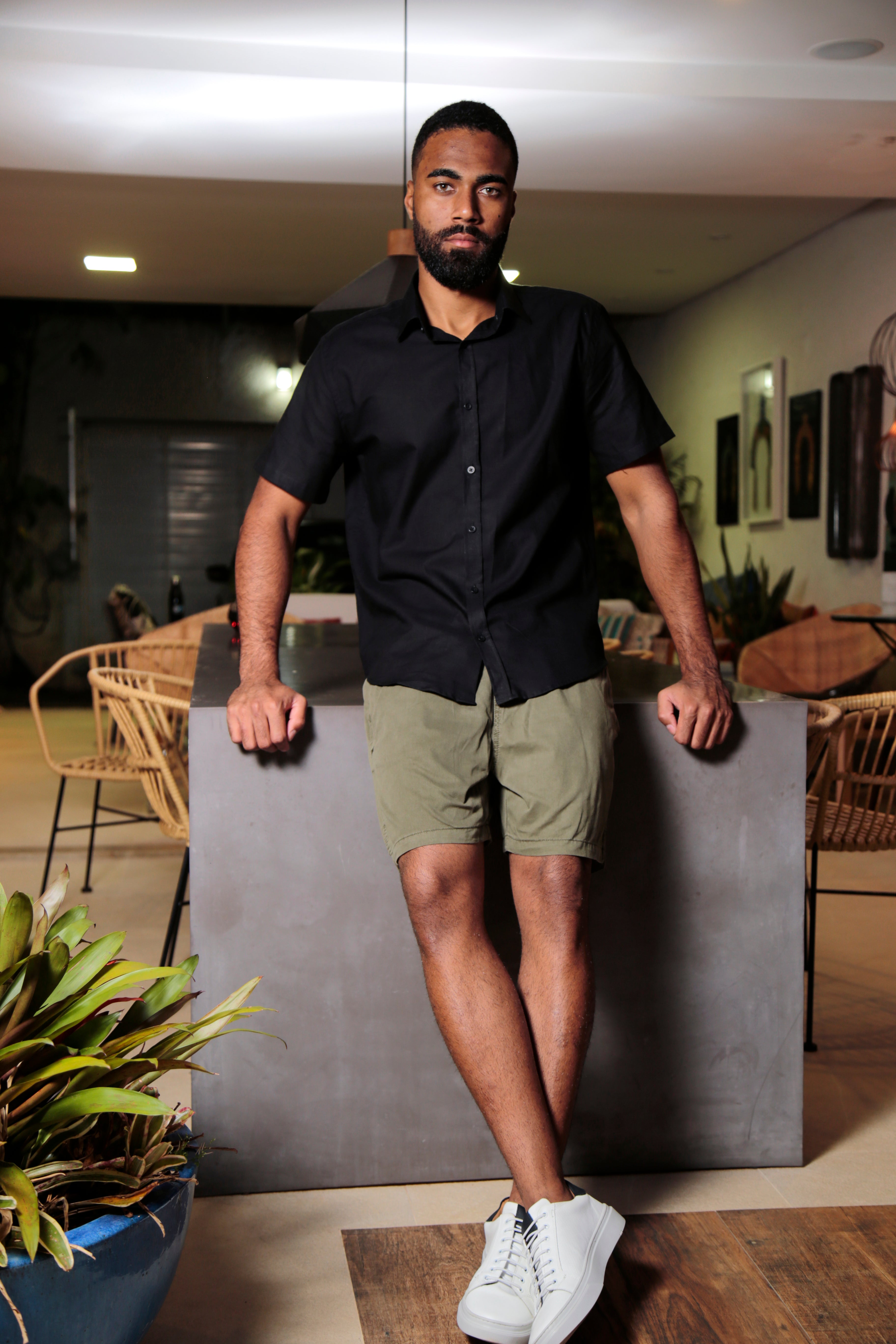 CAMISA MANGA CURTA SLIM FIT BÁSICA