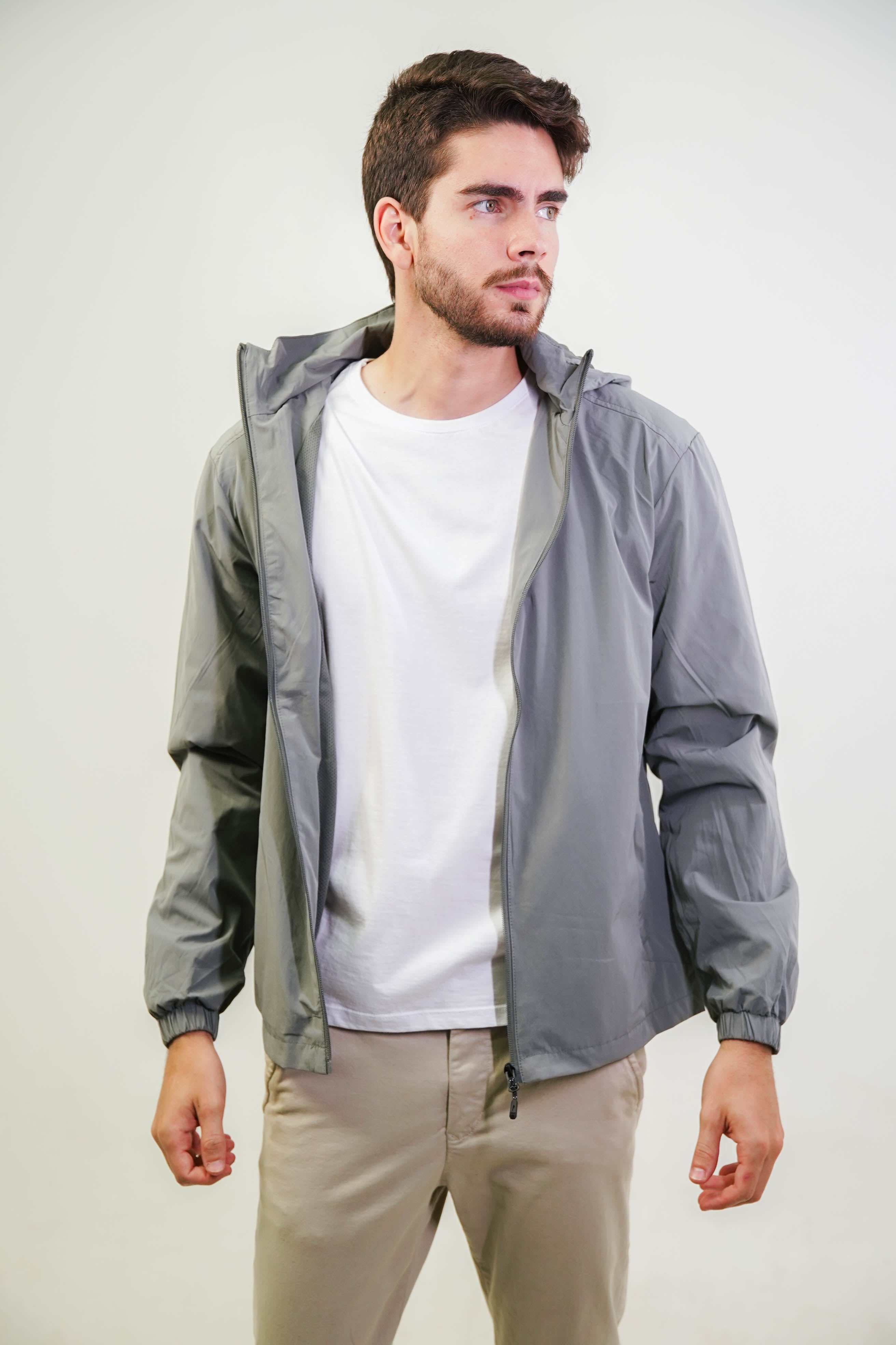 JAQUETA ESSENTIAL CASACO CORTA VENTO