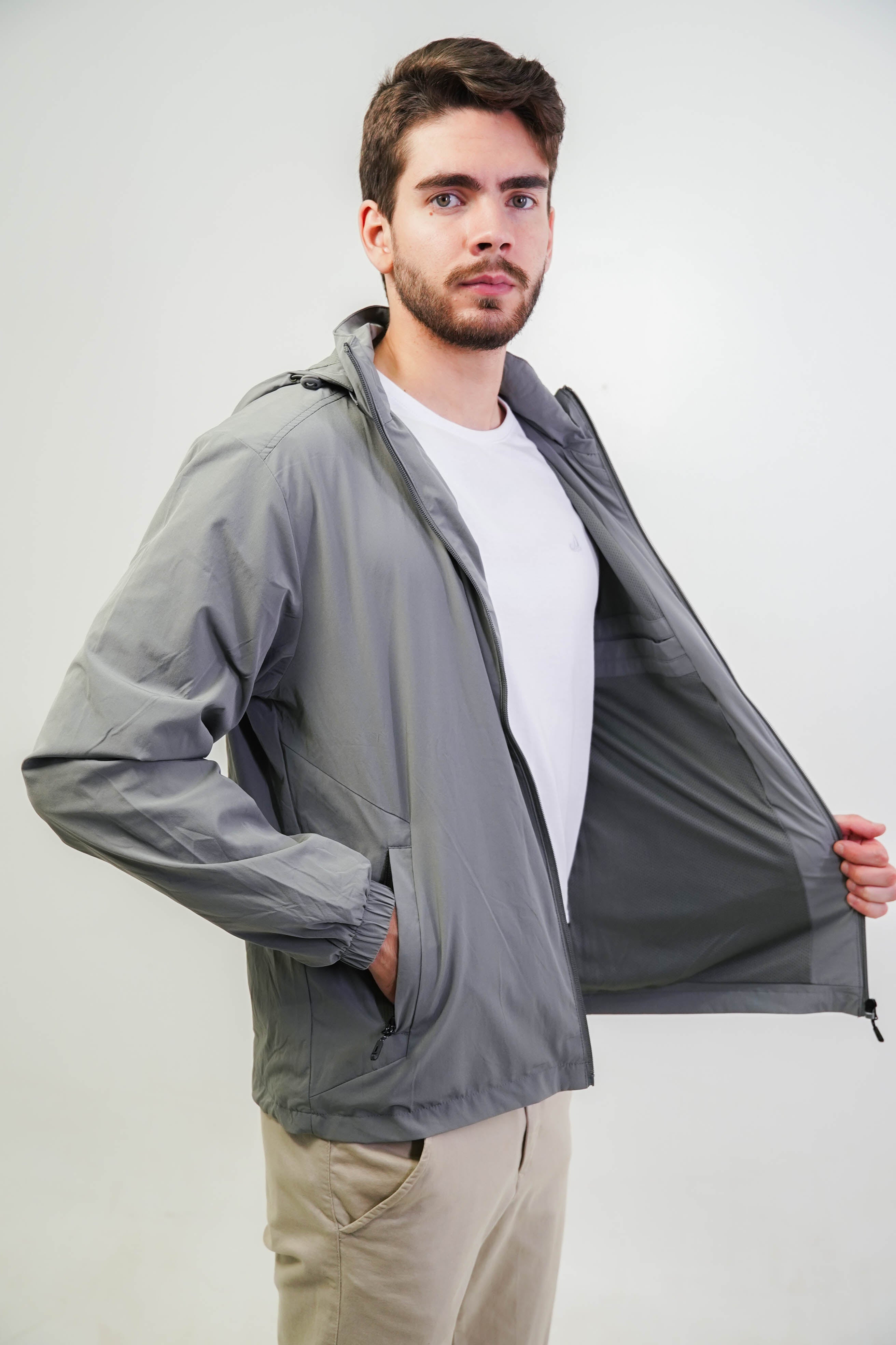 JAQUETA ESSENTIAL CASACO CORTA VENTO