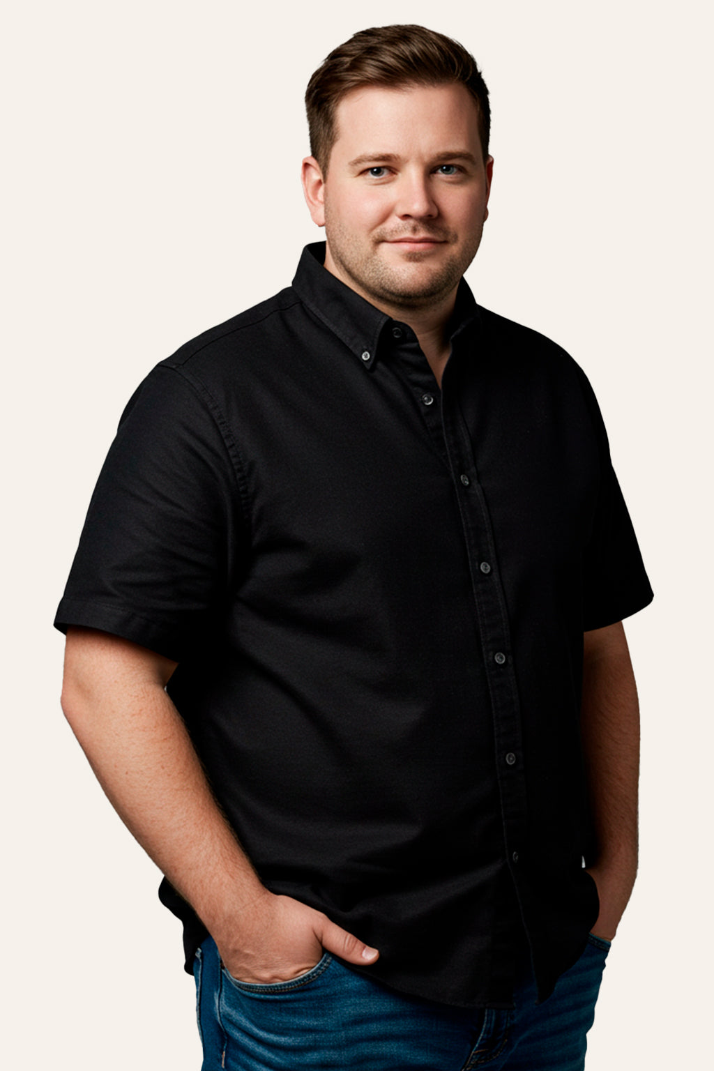 CAMISA SOCIAL PLUS SIZE BÁSICA LISA MANGA CURTA